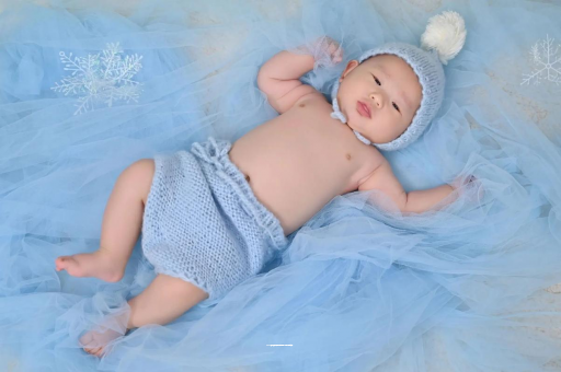 中国澳门两个月宝宝发热